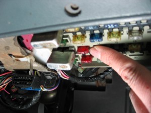 オートアンテナが下がらない！！そんな時は・・・